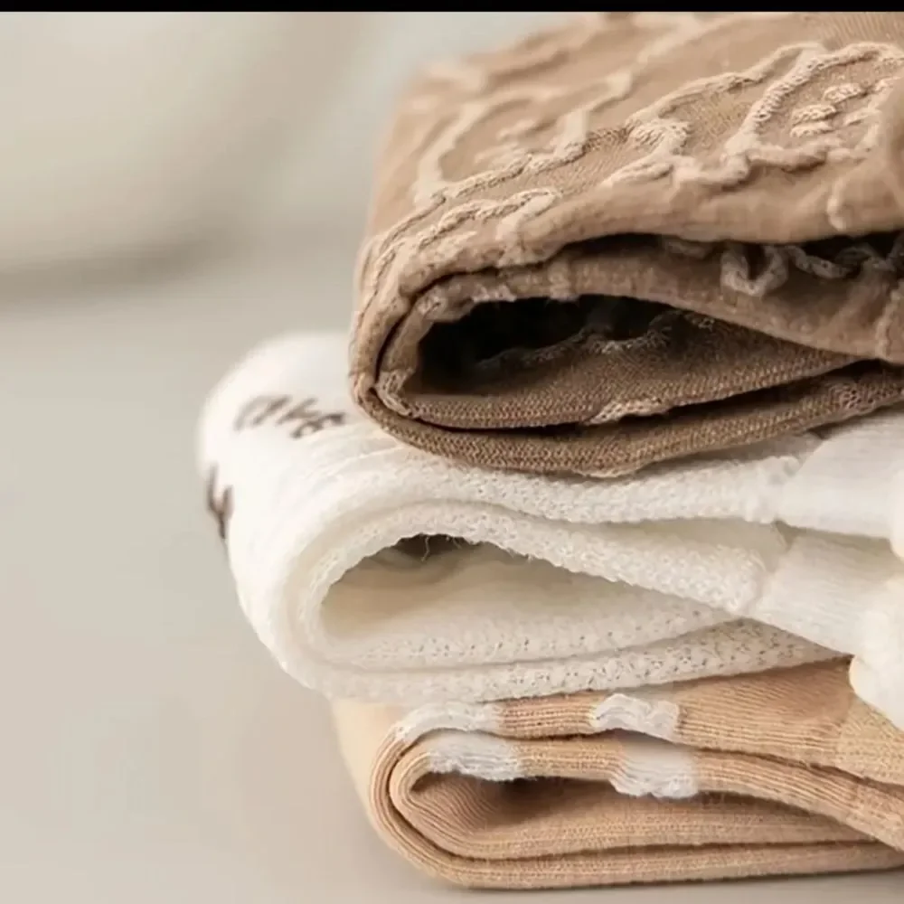 Cottagecore Teddy bear Brown ruffle ankle socks